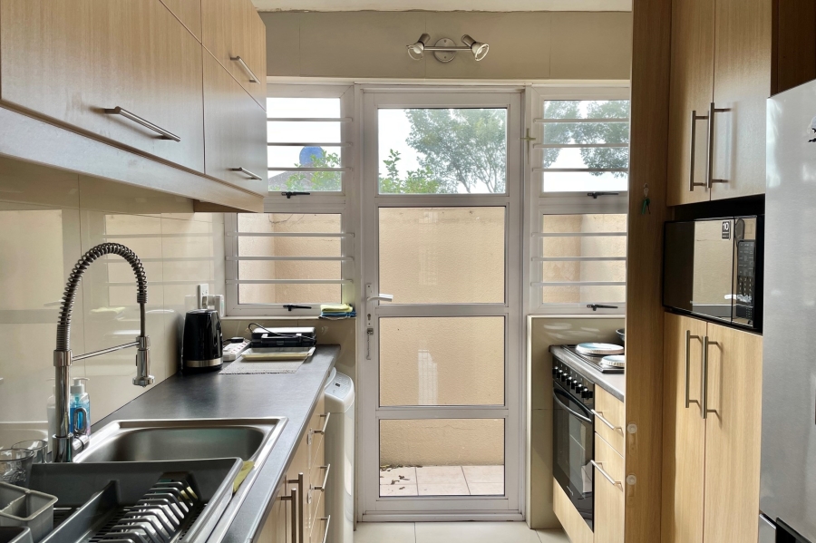 2 Bedroom Property for Sale in Ottery Western Cape